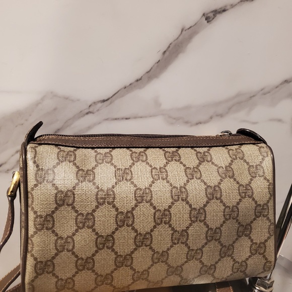 ***Sold***Gucci Canvas Web - Picture 12 of 12
